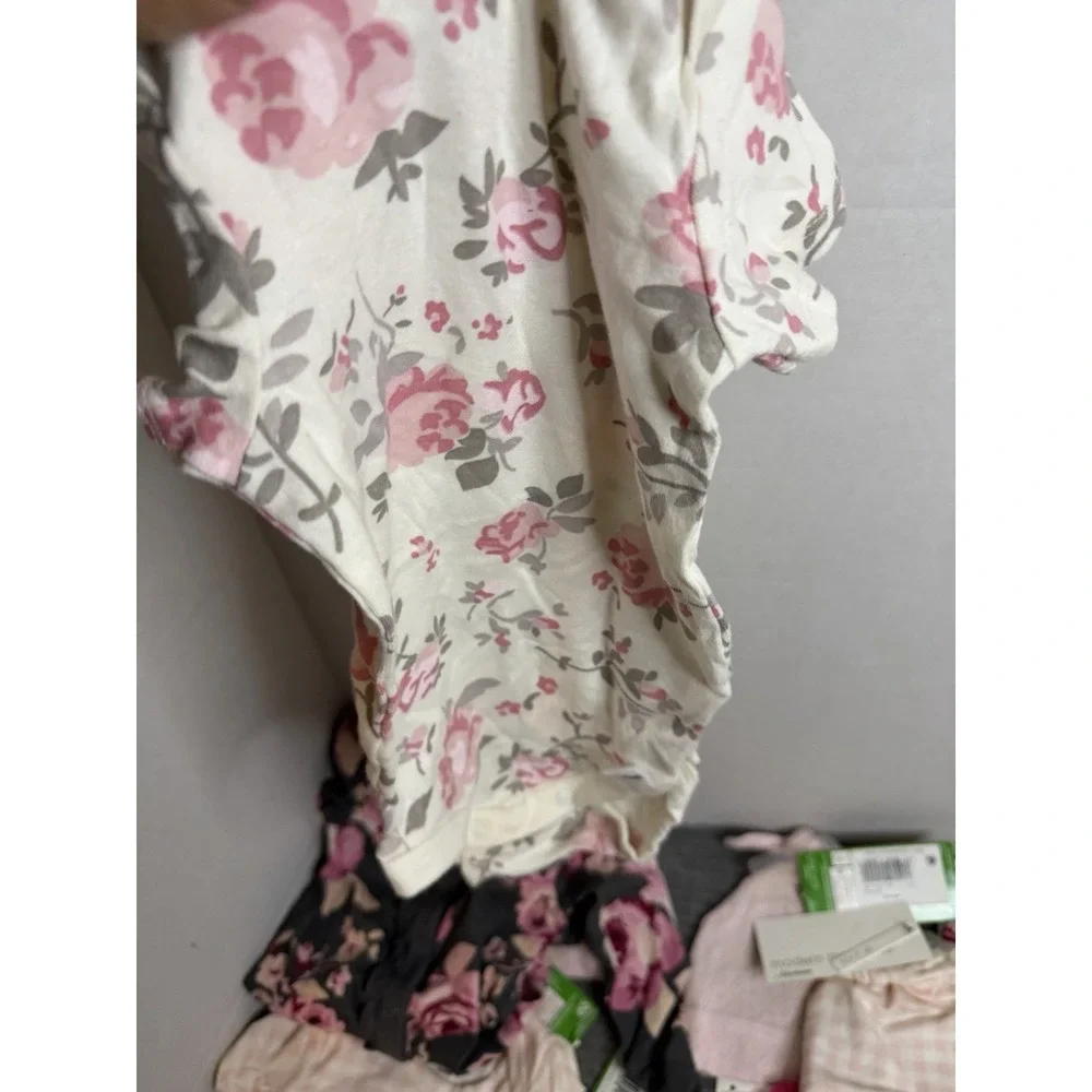 Lot Of Modern Moments by Gerber 6/9 Months Baby Girl Clothes